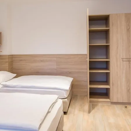 A2 Boarding House شقة فندقية