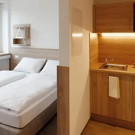 A2 Boarding House Aparthotel 3*