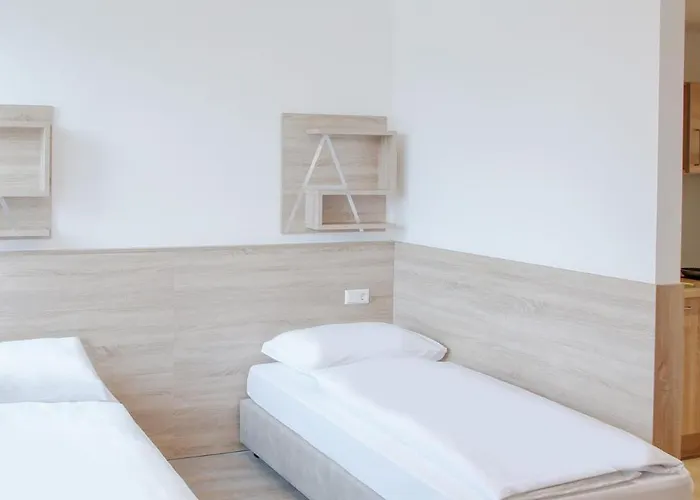 A2 Boarding House 3*